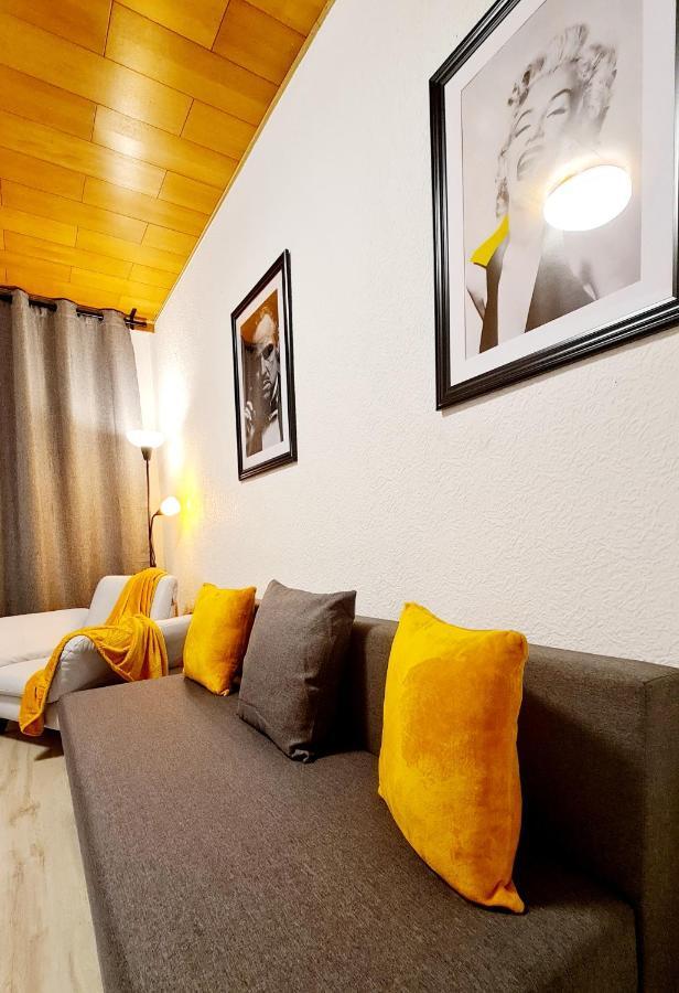 Elena Flat Sonnenblumen Duisburg Zentrum 외부 사진