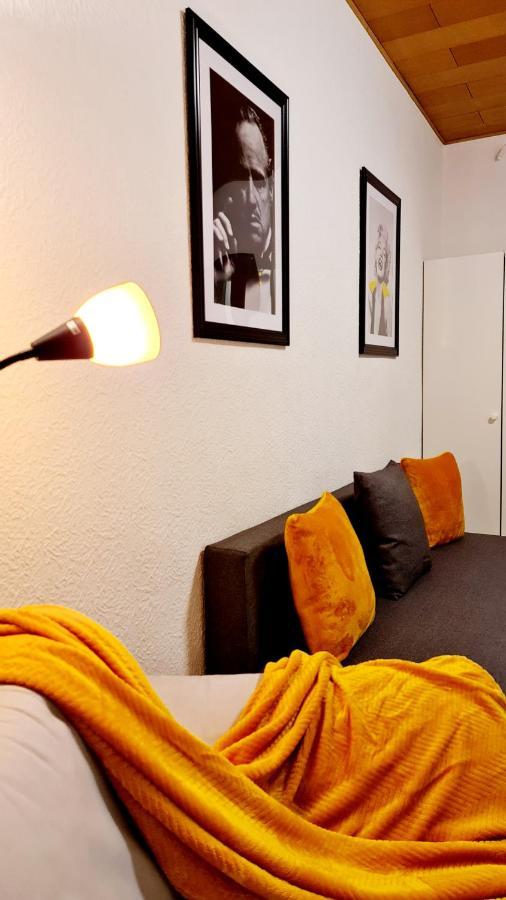 Elena Flat Sonnenblumen Duisburg Zentrum 외부 사진